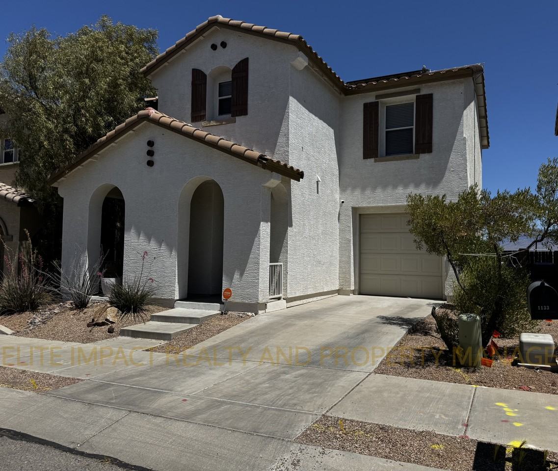 1133 S Pantano Overlook Dr #1 - Photo 2 of 28