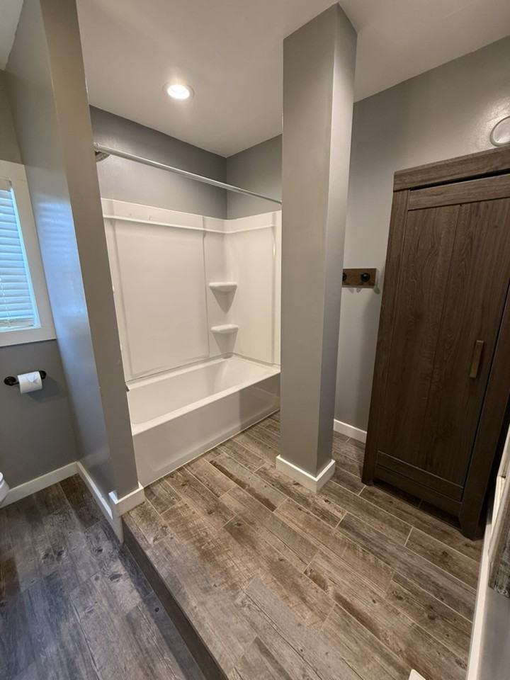 1850 Avoca St #1 - Photo 7 of 19