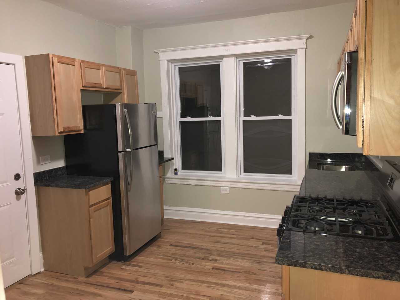 4201 W Hirsch St - Photo 4 of 18