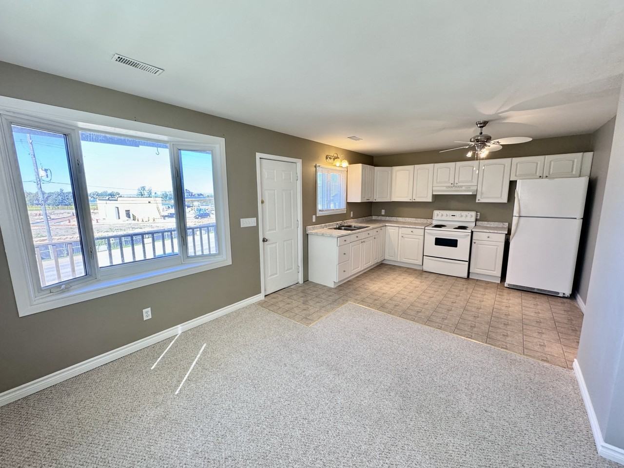 1011 Front Road - Upper - Photo 2 of 16