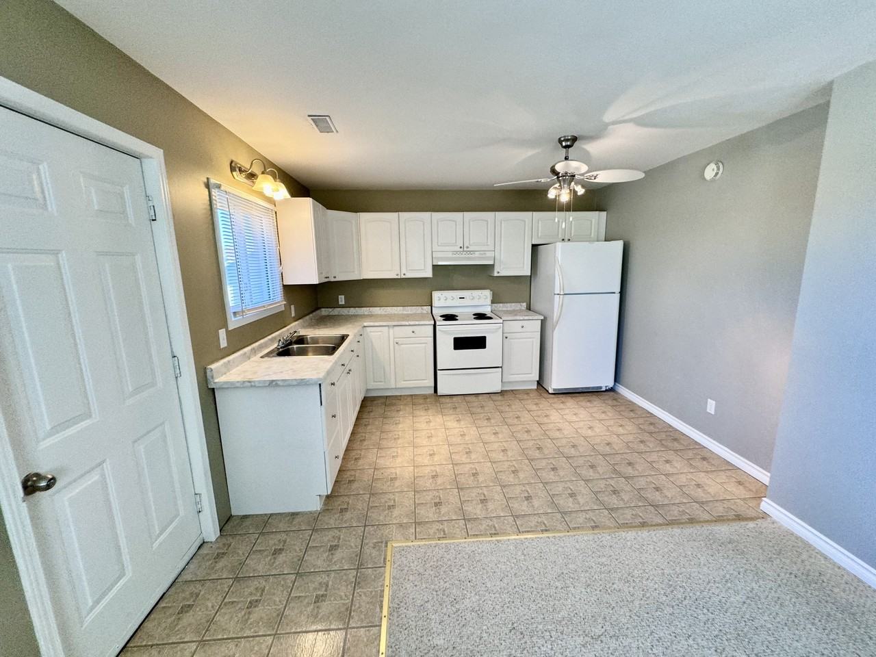 1011 Front Road - Upper - Photo 5 of 16