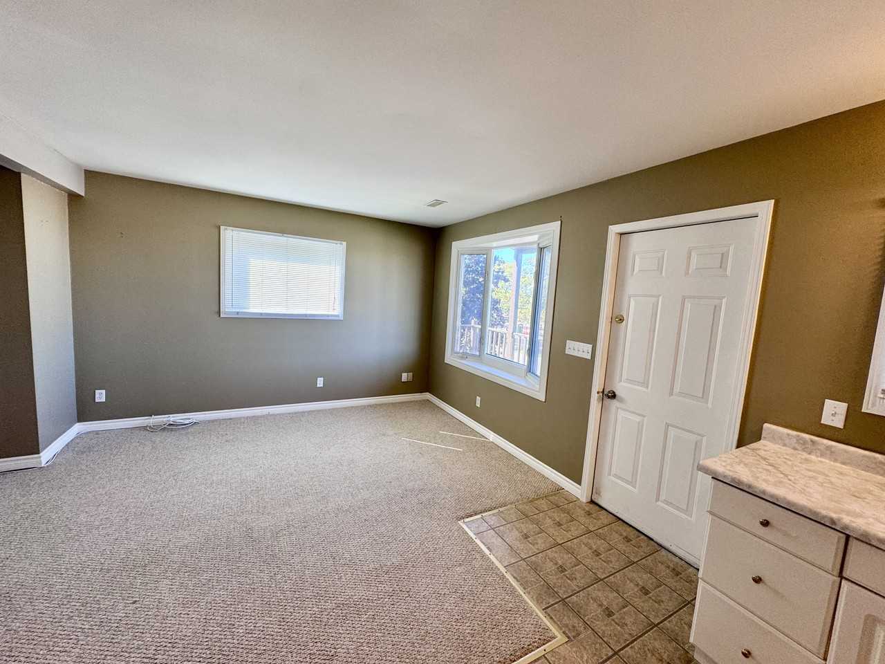 1011 Front Road - Upper - Photo 6 of 16