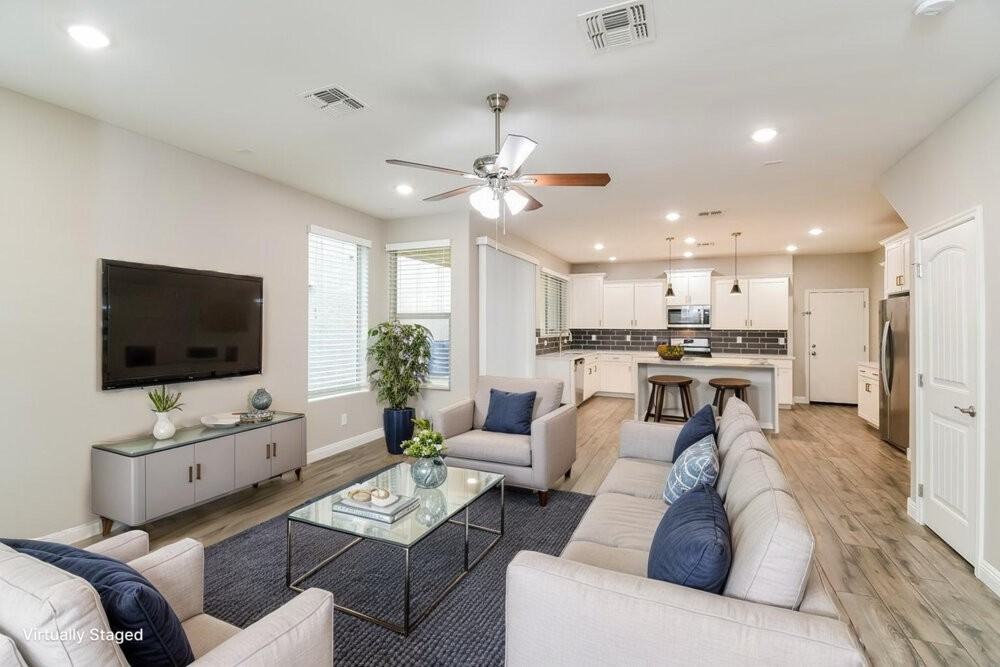 4860 S Charger - Photo 4 of 20