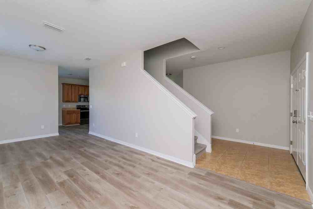 12204 Citrus Leaf Dr - Photo 7 of 20