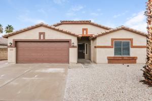 featured image of 11142 E Catalina Ave