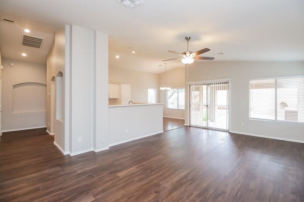 11142 E Catalina Ave - Photo 3 of 16