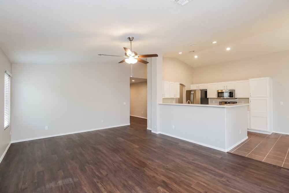 11142 E Catalina Ave - Photo 5 of 16