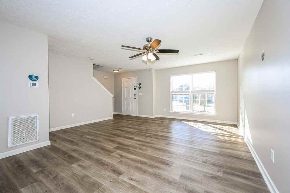 4006 Deer Run Trce - Photo 5 of 20