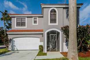 1725 Shoreside Cir - Photo 1 of 1