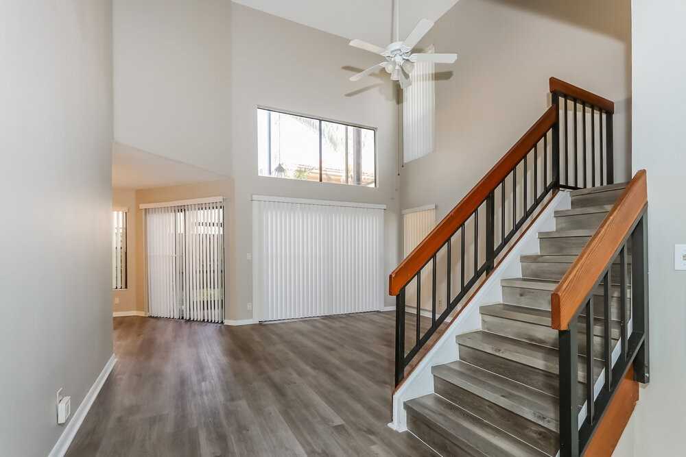 1725 Shoreside Cir - Photo 7 of 17