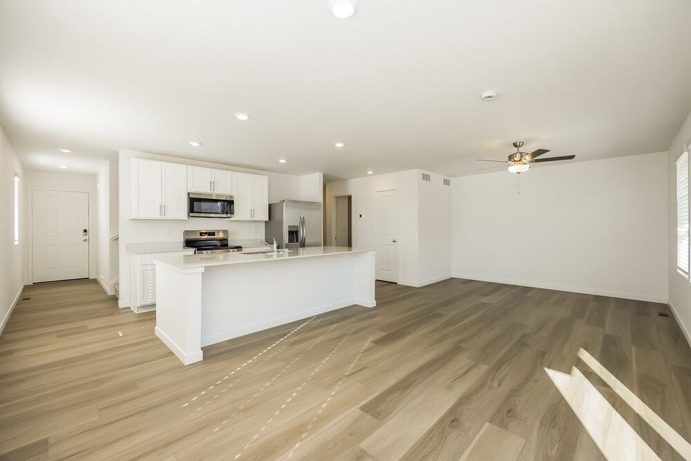 8843 Blue Feather Loop - Photo 5 of 17