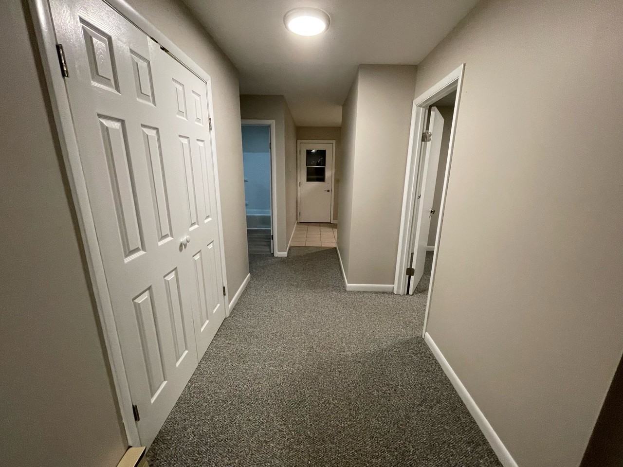 55 Alcove St #4 - Photo 3 of 5