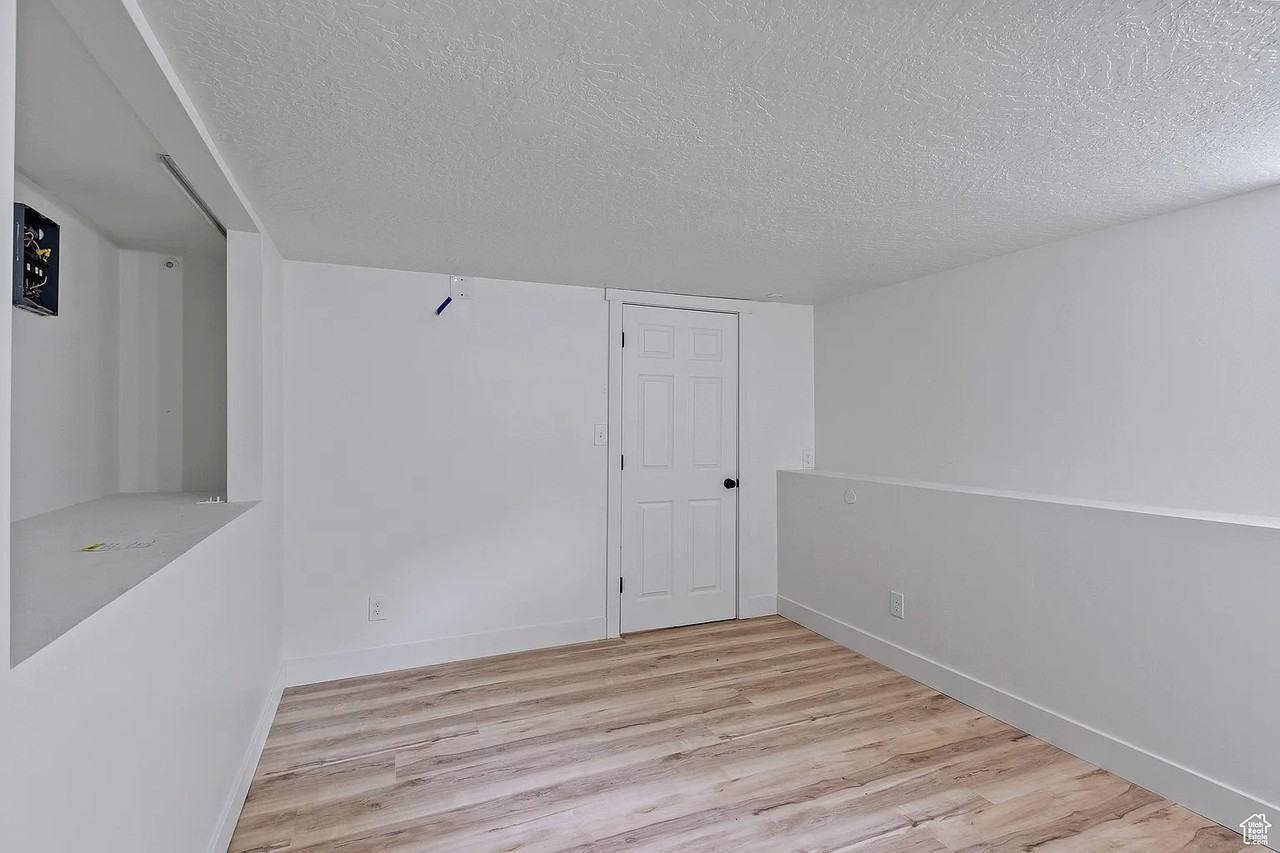 208 Ogden Canyon Road - Photo 4 of 29