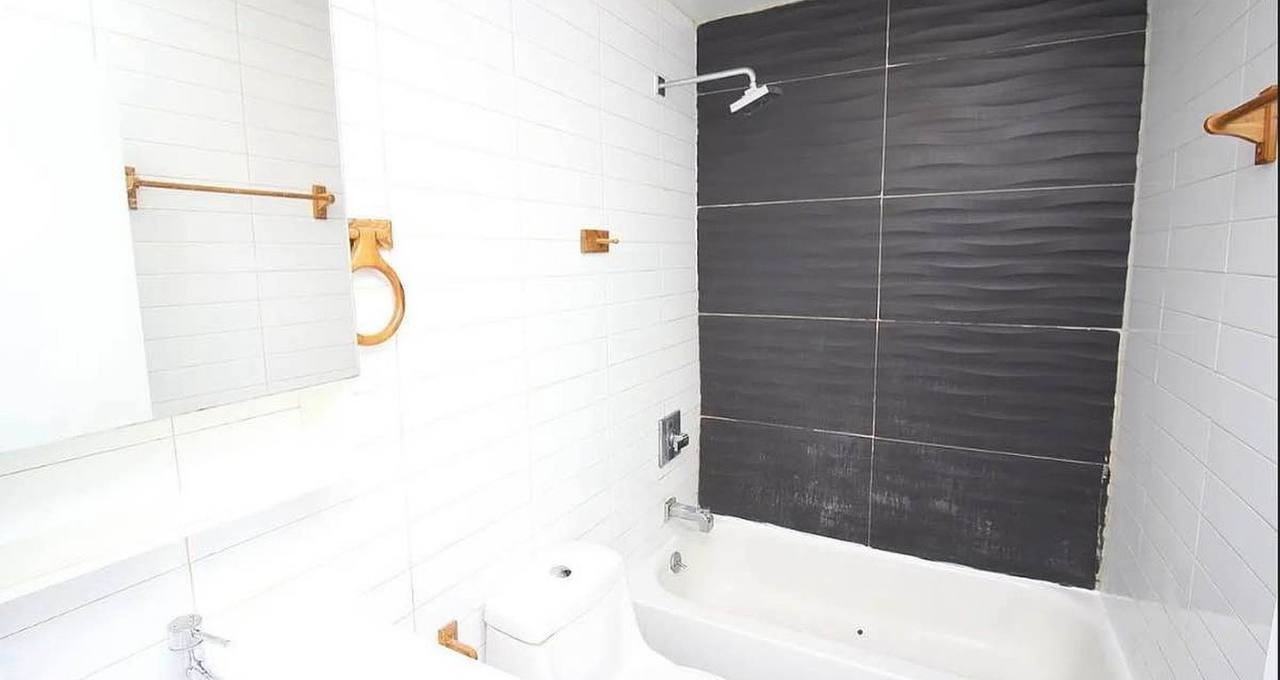 821 Madison Street #3 - Photo 3 of 6