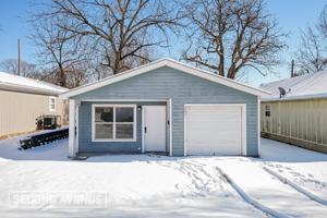 featured image of 2833 Kensington Ave