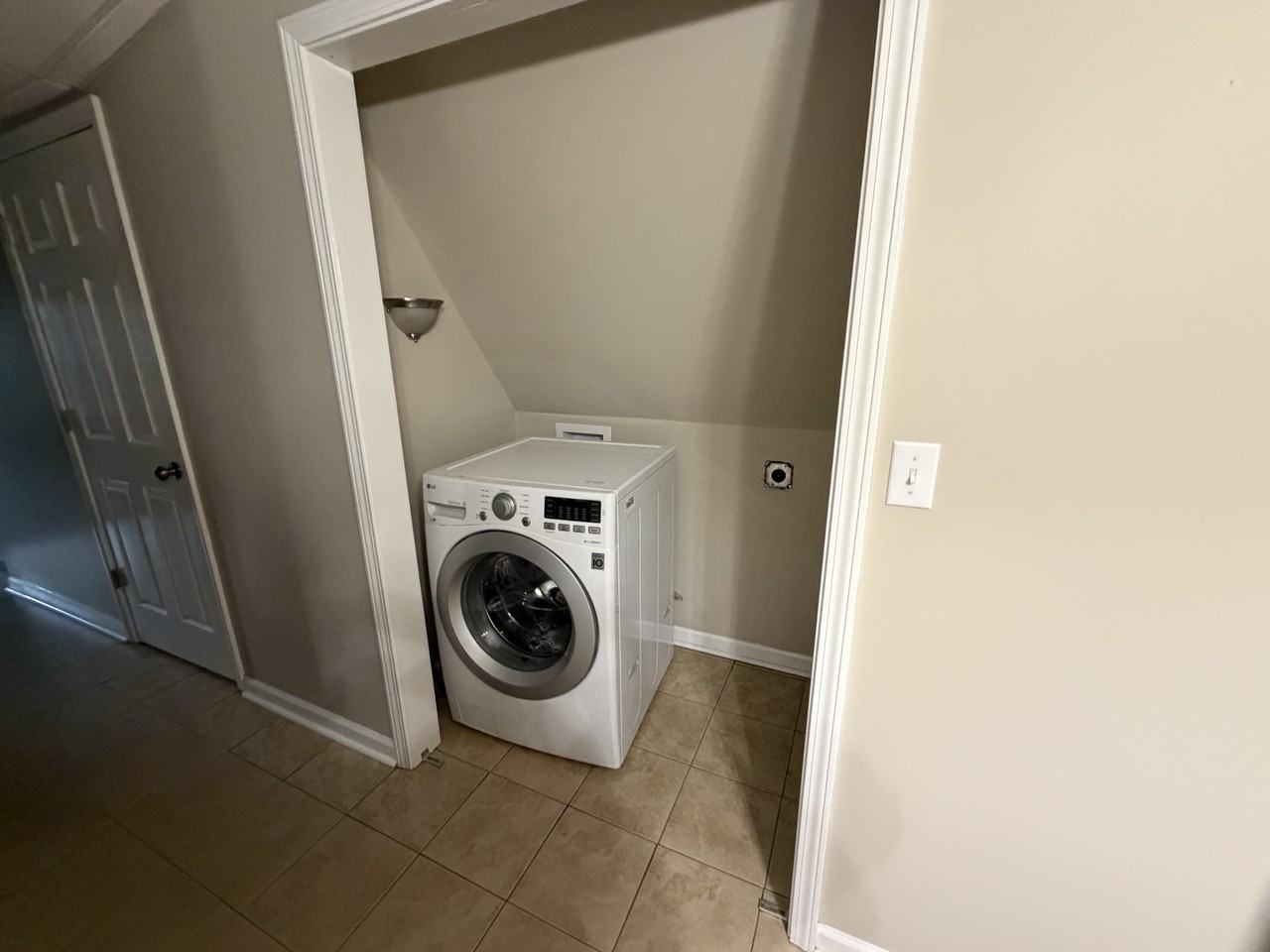 721 Rockingham Rd #1 - Photo 7 of 10