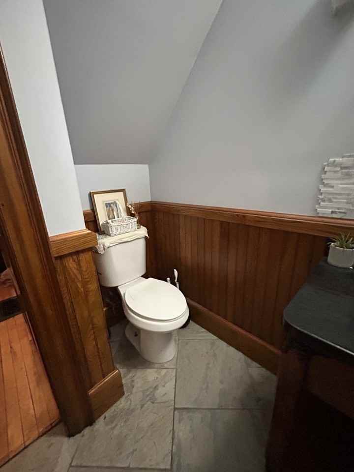 176 Church St #B - Photo 6 of 20