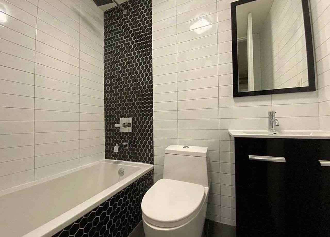 1076 Greene Avenue #3 - Photo 7 of 8