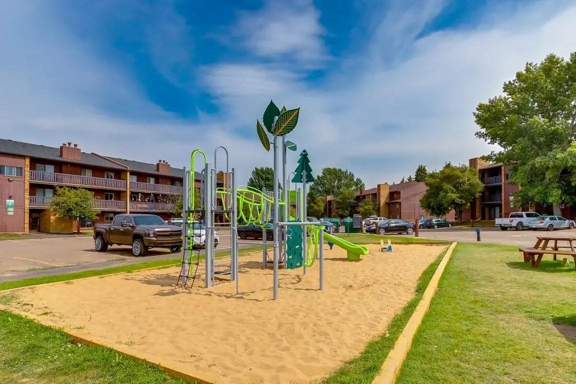 Glenwood Village - Photo 3 of 30