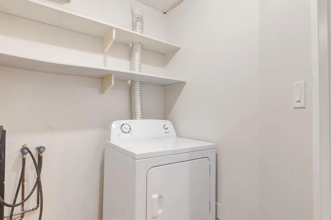 Glenwood Village - Photo 5 of 30