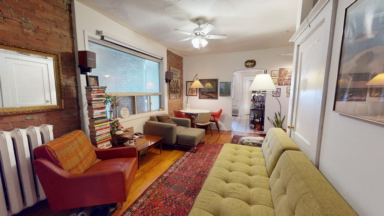 COLLEGE ST & DOVERCOURT RD - Photo 2 of 23