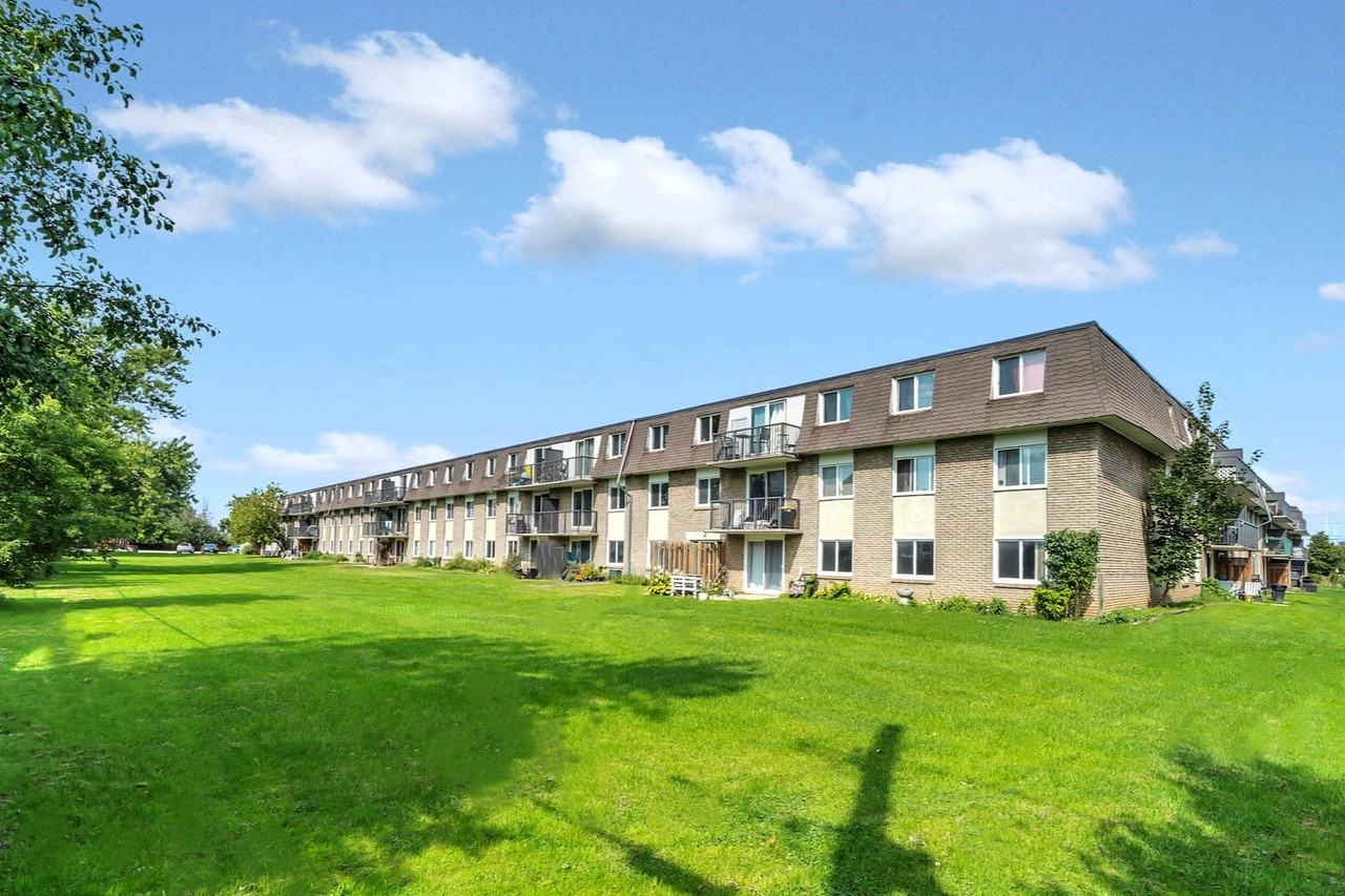 16th Street Apartments - Photo 3 of 26