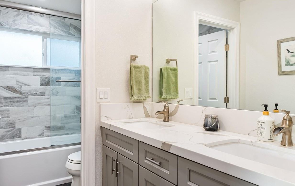 1377 Lillian Street - Photo 2 of 7