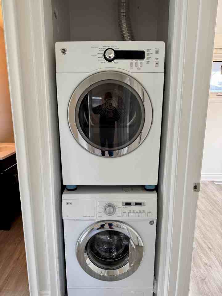 181 Southlawn Avenue #Main - Photo 2 of 10