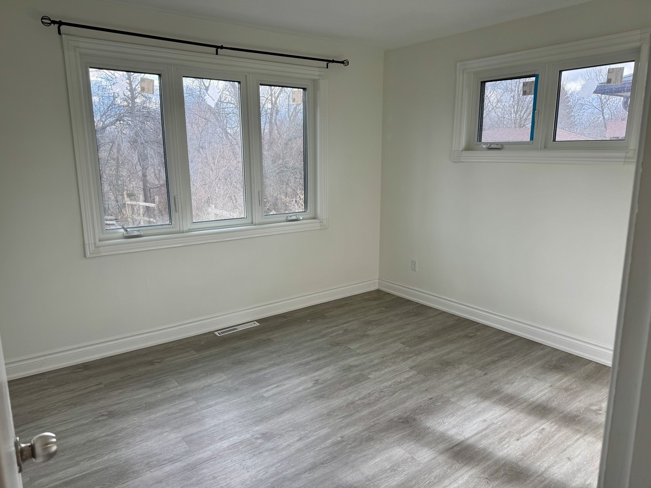 181 Southlawn Avenue #Main - Photo 5 of 10