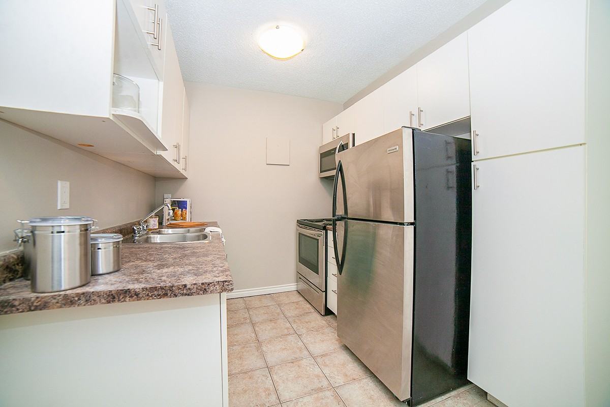 Victoria Towers - Photo 6 of 47