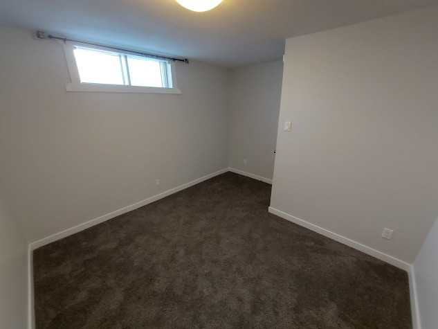 Beautifully Renovated 4 Bedroom Home in Highland Green!!! - Photo 2 of 9