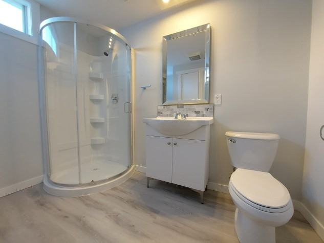 Beautifully Renovated 4 Bedroom Home in Highland Green!!! - Photo 3 of 9