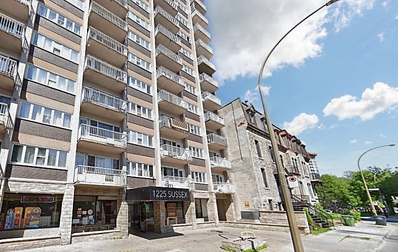 Place Sussex - Photo 2 of 29