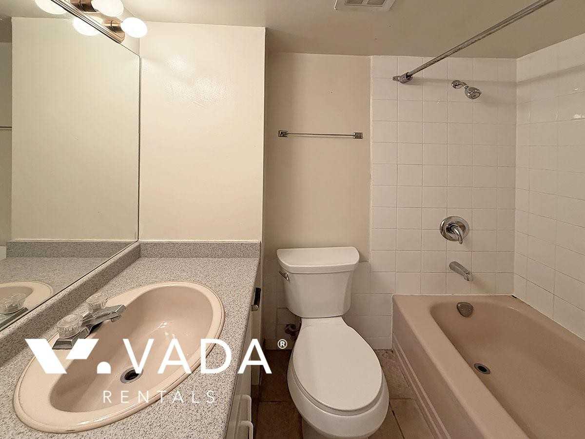 1770 Barclay St - Photo 6 of 14