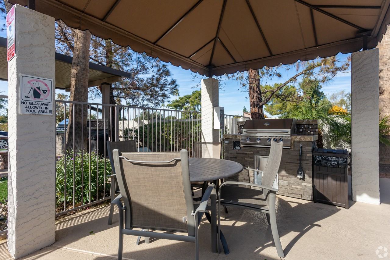 1850 East Hayden Lane #203 - Photo 4 of 13