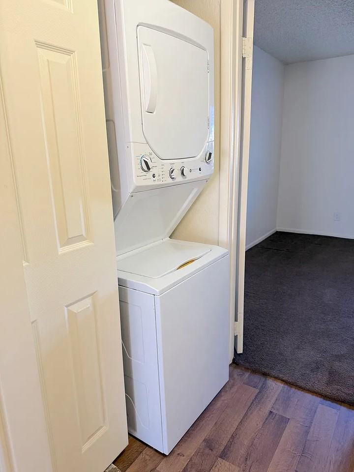 1850 East Hayden Lane #206 - Photo 3 of 13