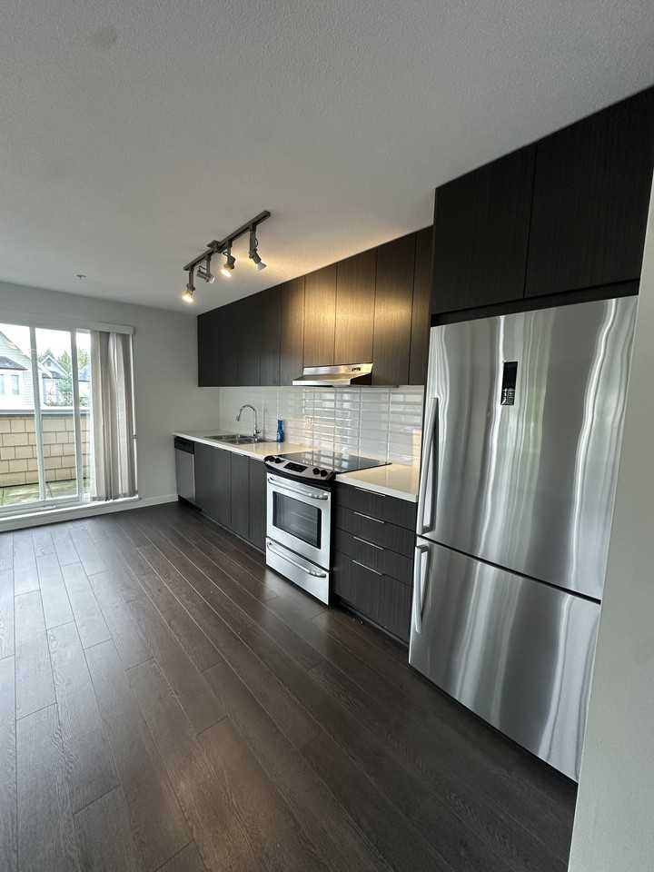 8138 204 Street #162 - Photo 4 of 9