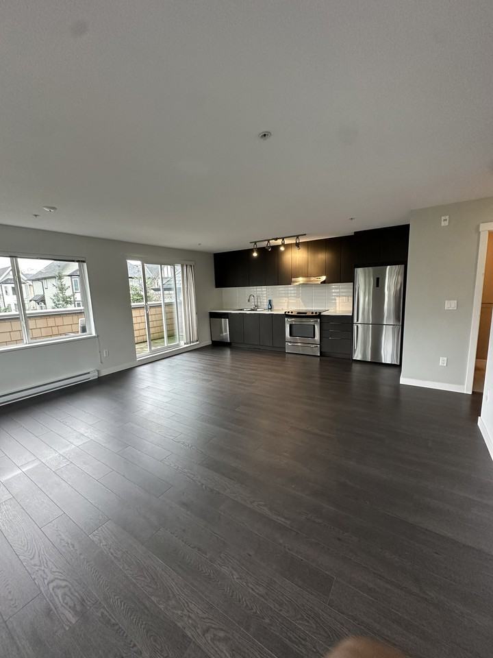 8138 204 Street #162 - Photo 5 of 9