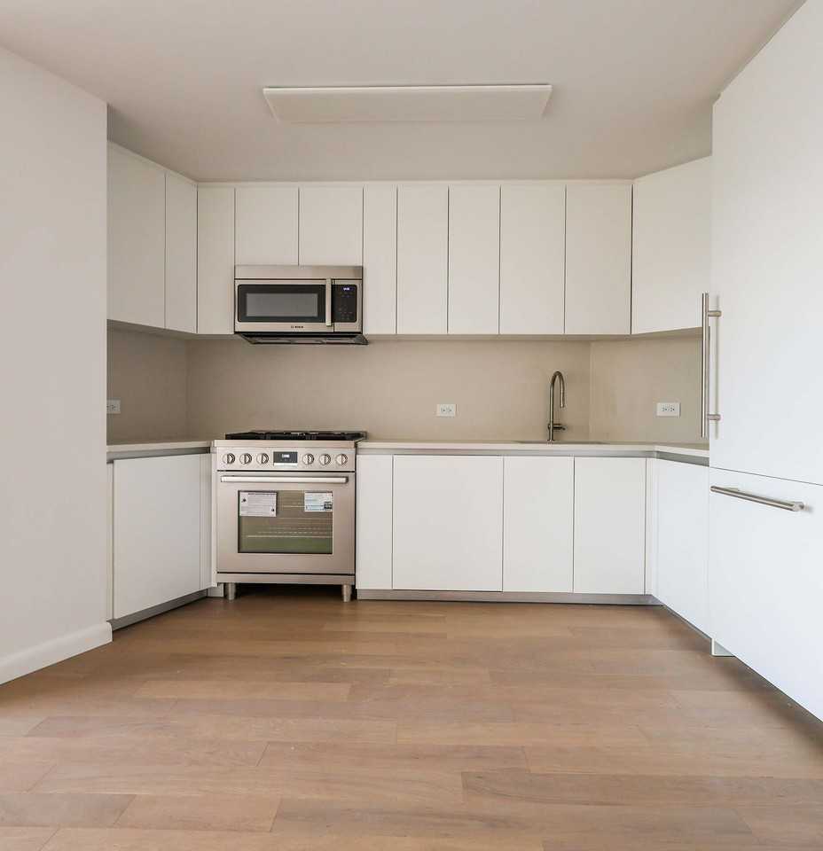 One Union Square South - Photo 4 of 50