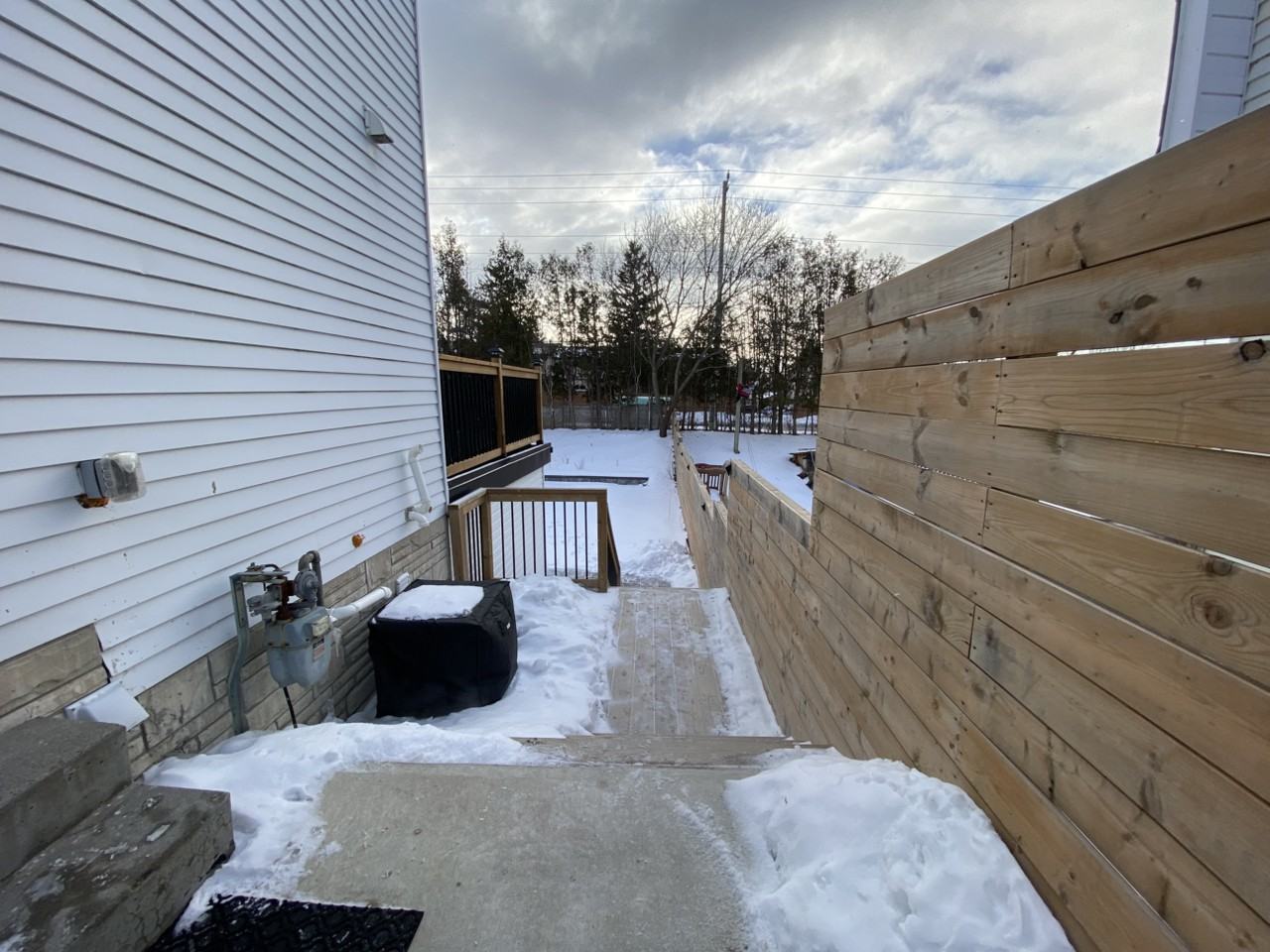 371 Daytona Crt - Photo 3 of 19