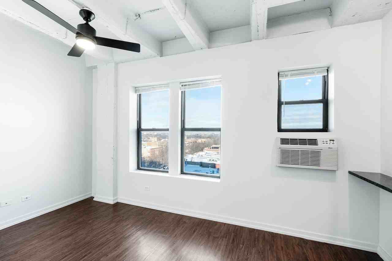 The Beacon at Wilson - Photo 5 of 23