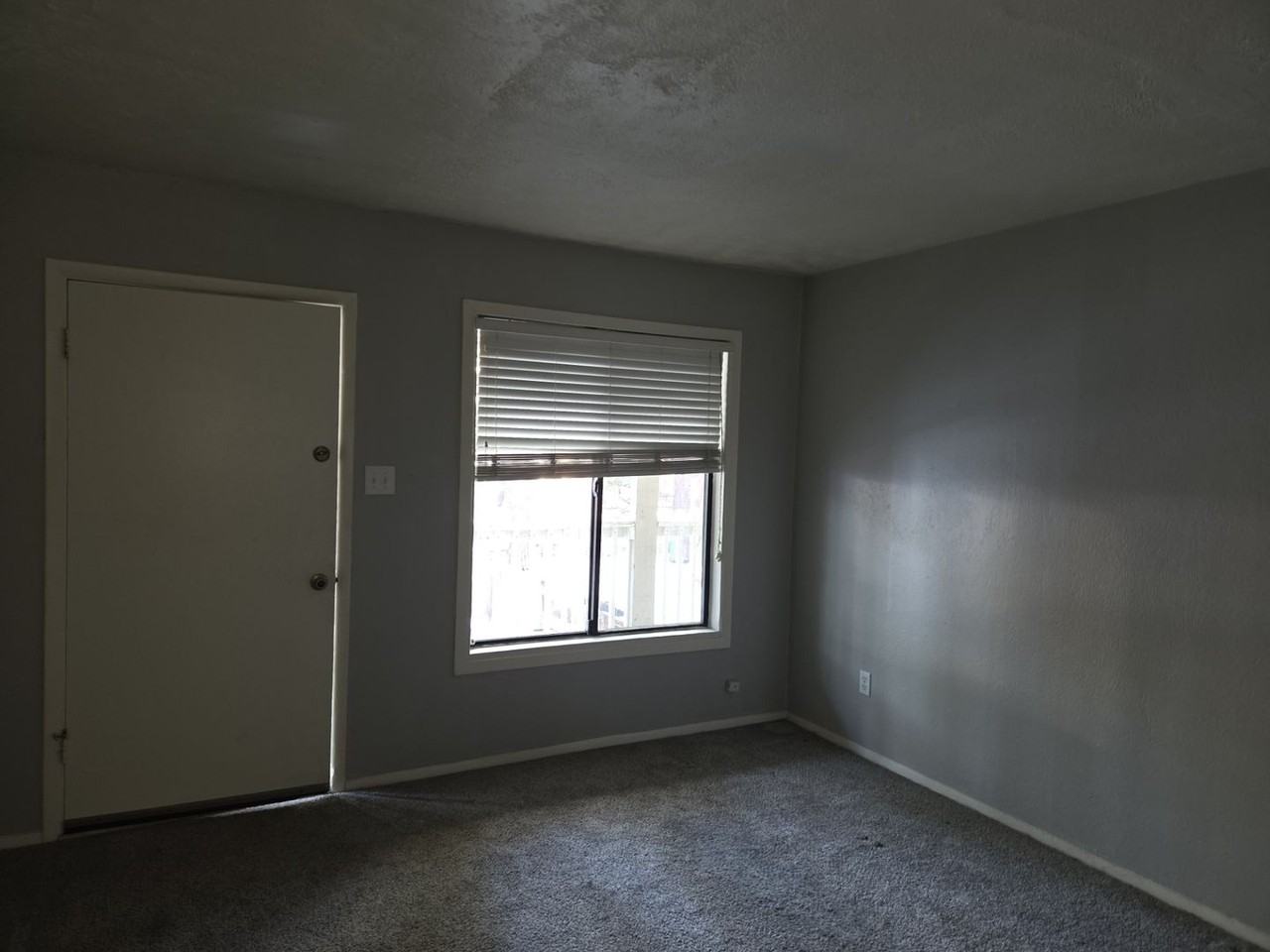 808 Los Angeles Ave #3 - Photo 7 of 7