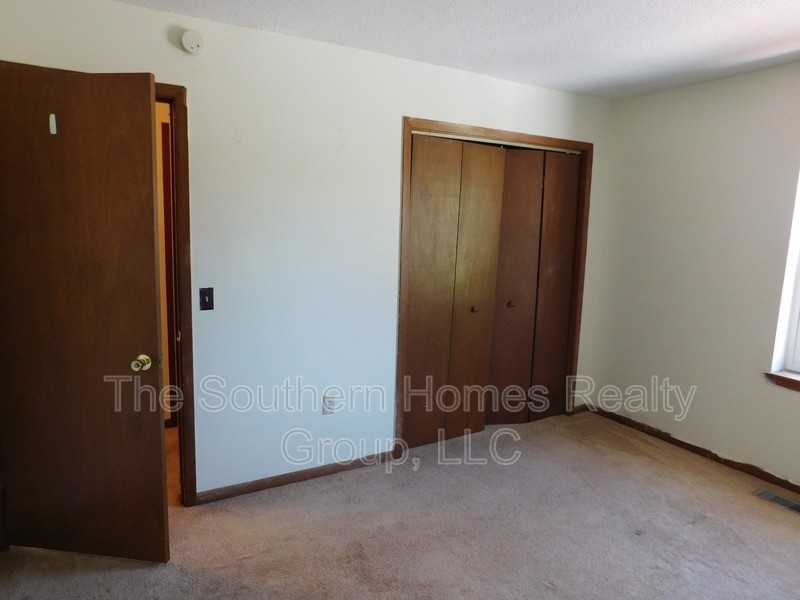 2439 U.S. - Photo 6 of 8