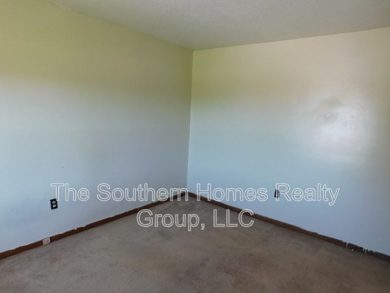 2439 U.S. - Photo 7 of 8