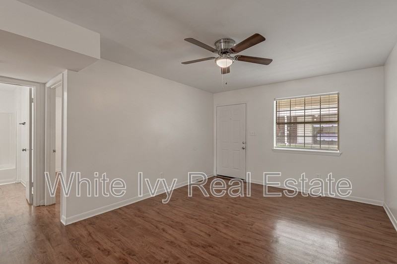 600 Palm St #12 - Photo 7 of 23