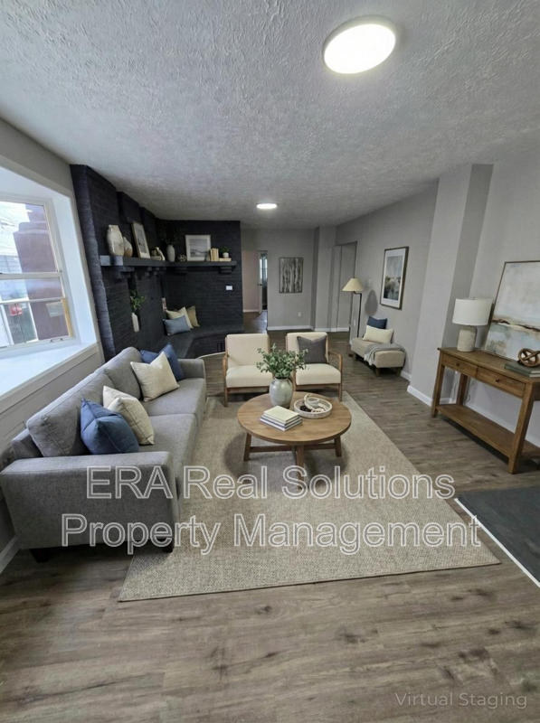 162 Wisconsin Ave - Photo 2 of 20