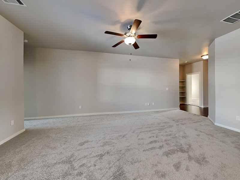 9049 Nw 143rd St - Photo 3 of 18