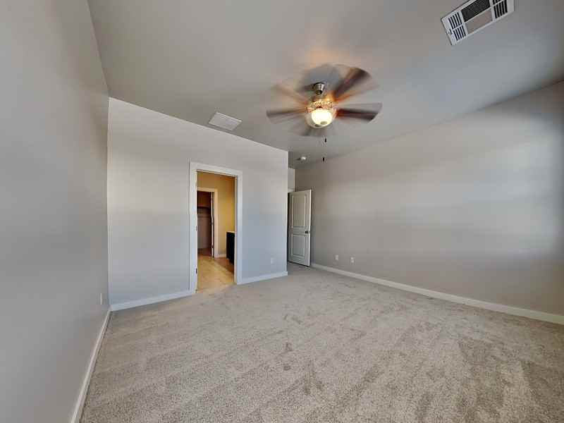 9049 Nw 143rd St - Photo 7 of 18