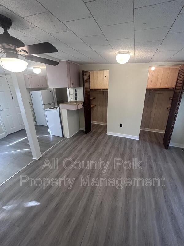 1200 Pine Ave - Photo 5 of 9