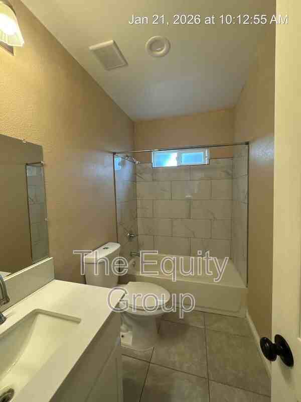 1142 Van Dorsten Ave - Photo 2 of 13